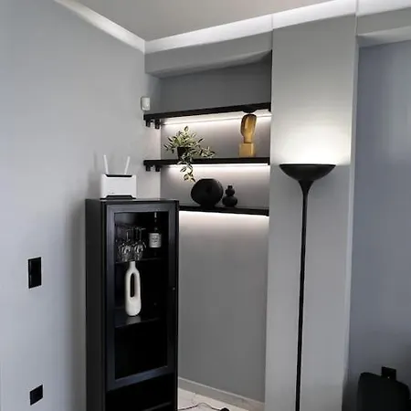 Acropolis View Apartments: Modern Luxury In Koukaki Apartment