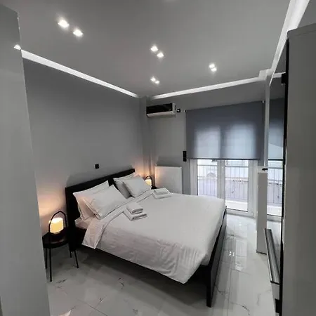 Acropolis View Apartments: Modern Luxury In Koukaki Athens